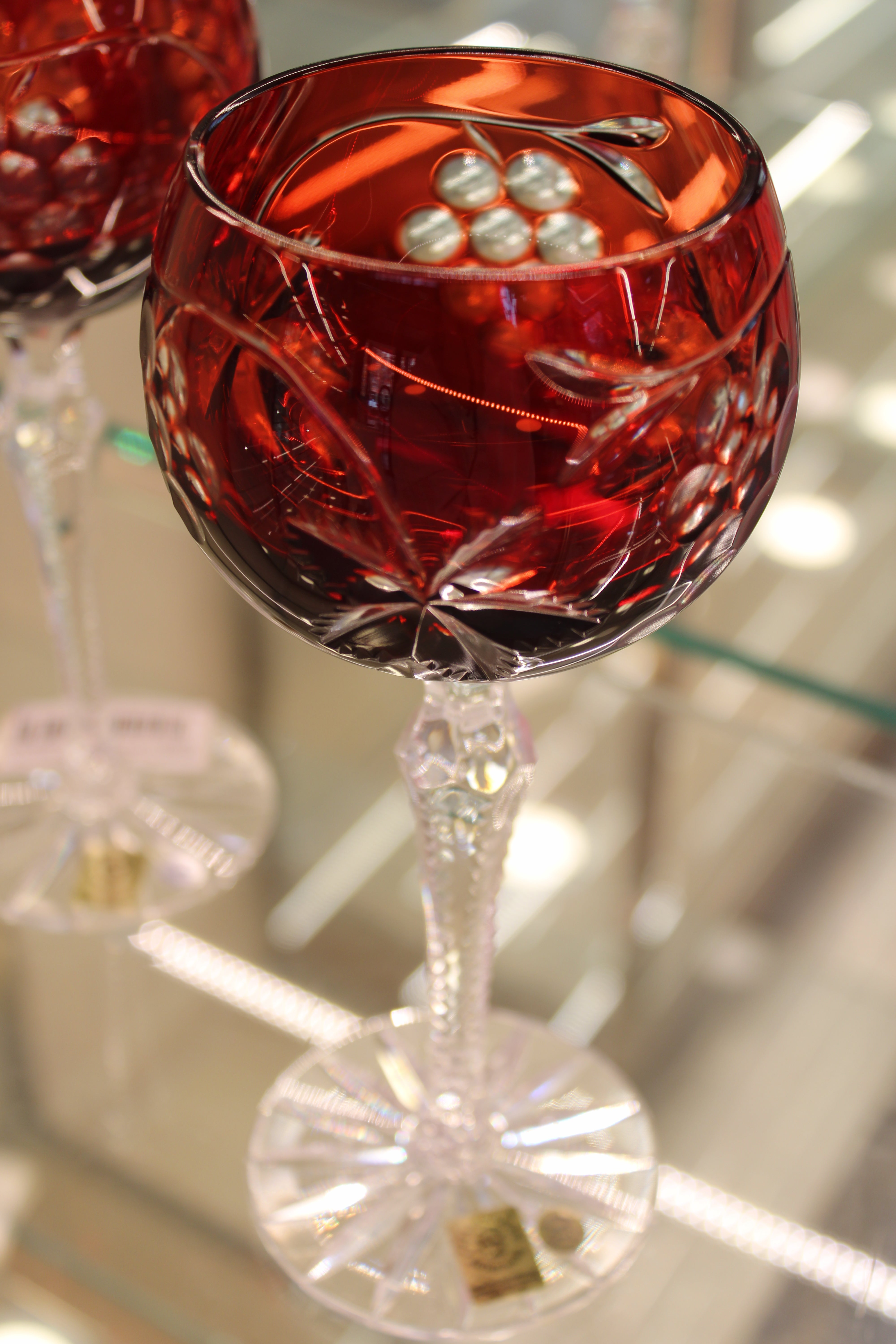 PAHAR CU PICIOR ROMAN GRAPES - 190ml - Ruby