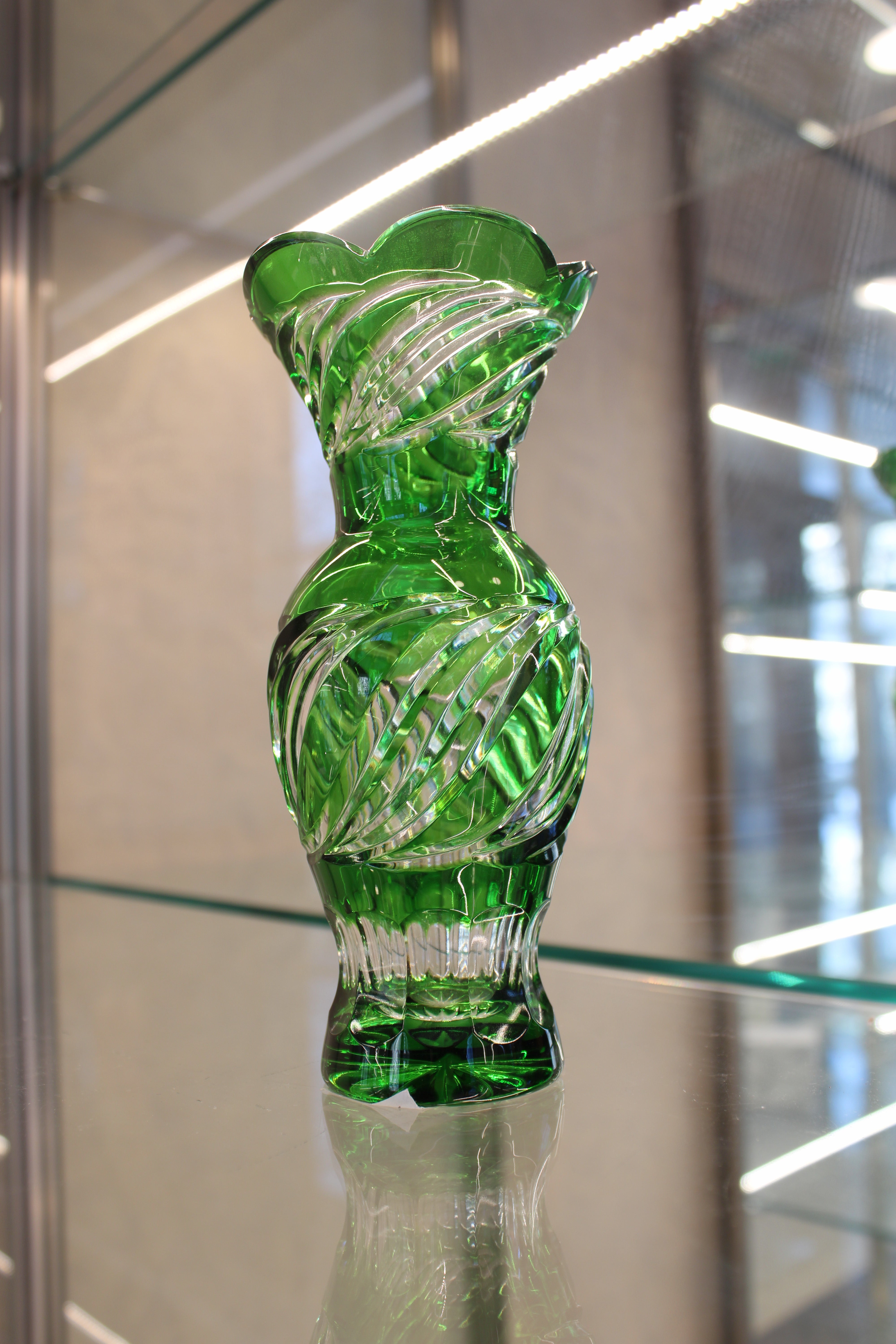 Vaza Twist - 180 mm - verde